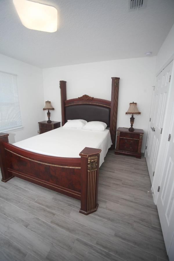 A Beautiful Queen Bedroom Ορλάντο Εξωτερικό φωτογραφία